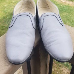 Leather loafers Pre-owned in great gently used condition Size 12,5